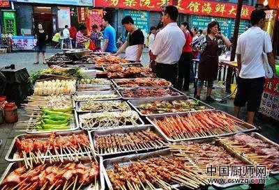细数中国最火爆十大美食街
